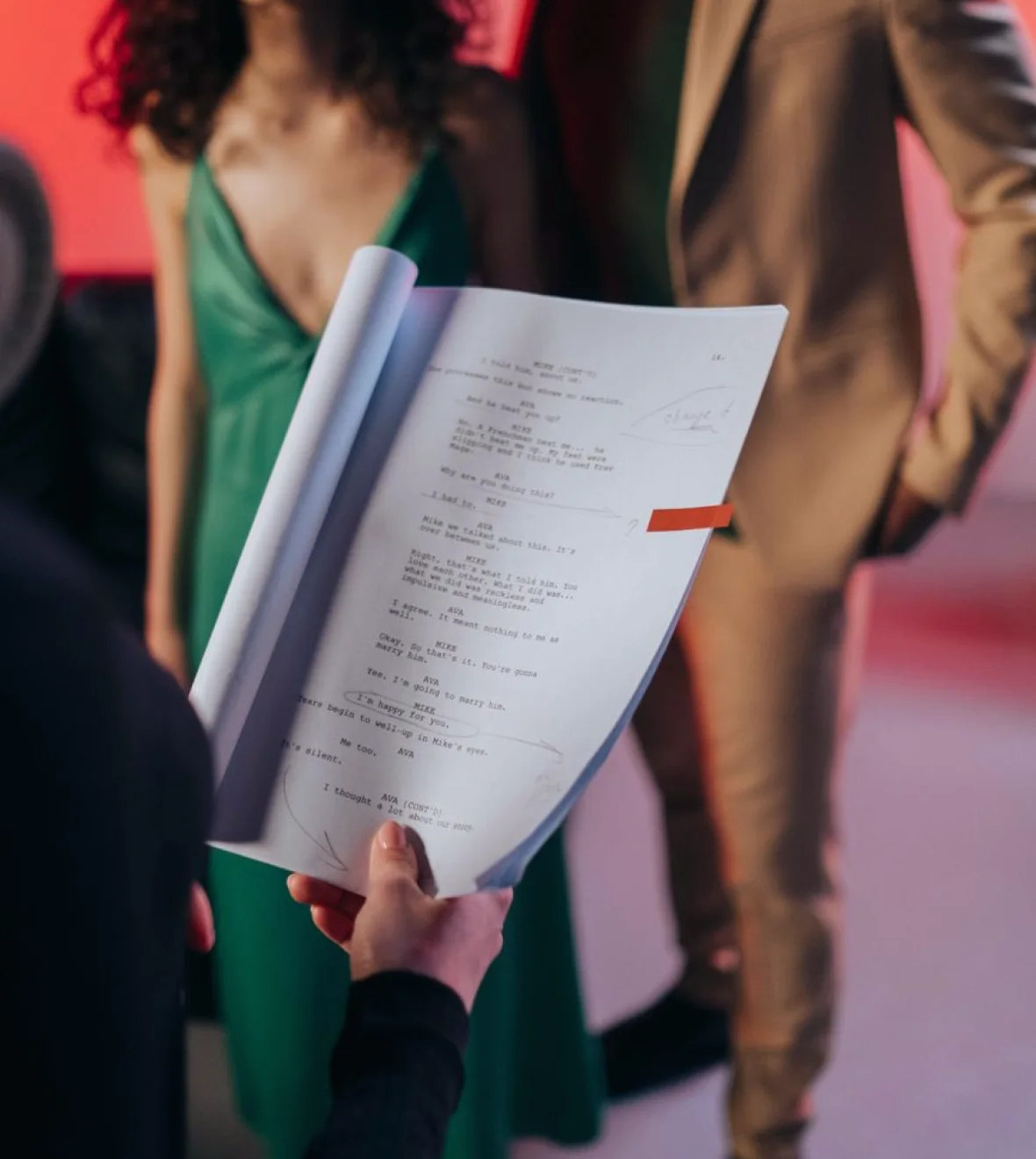Sjekkliste for programleders tone og stemme før du bestemmer deg